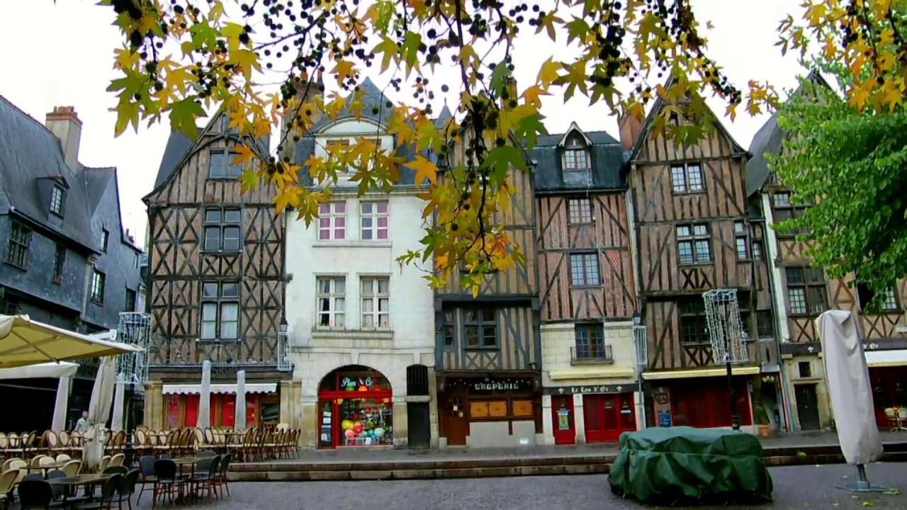 Ferienwohnung Le Marcel / Gare De Tours Exterior foto